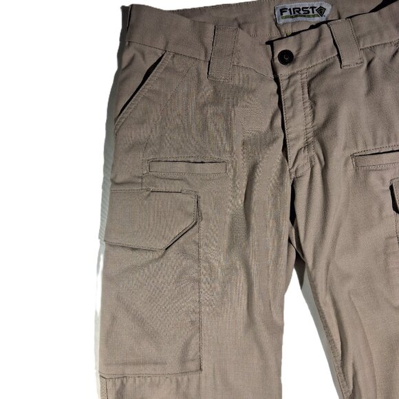 FIRST TACTICAL PANTS wms  8 Tall  Defender-124002  Tan  Pockets  Double Knee EUC - Picture 5 of 12